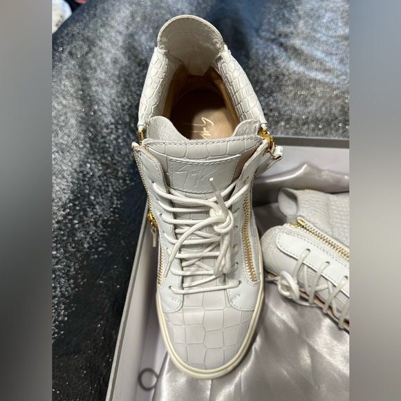 Authentic sneakers - Picture 6 of 6